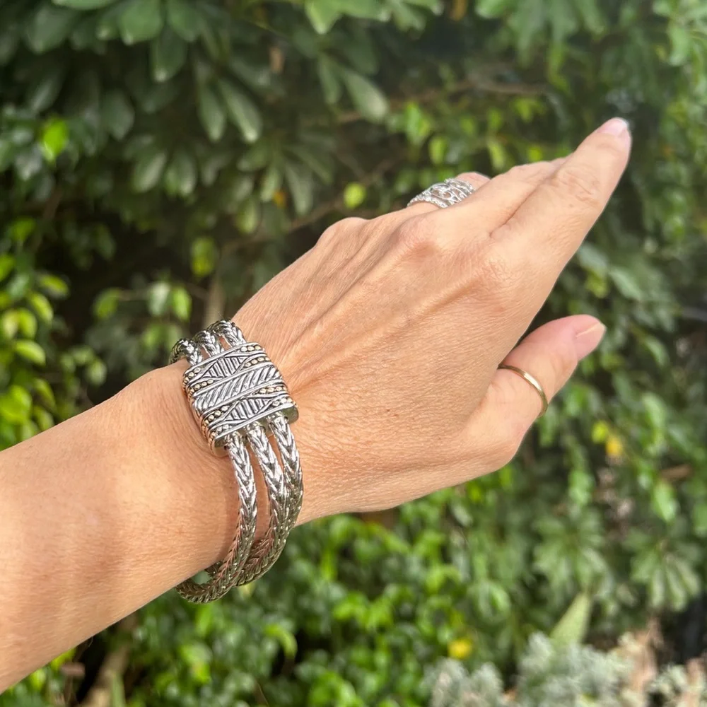 ✨The Yurman Look for less! Triple strand silver bracelet w magnetic closure - Picture 2 of 5